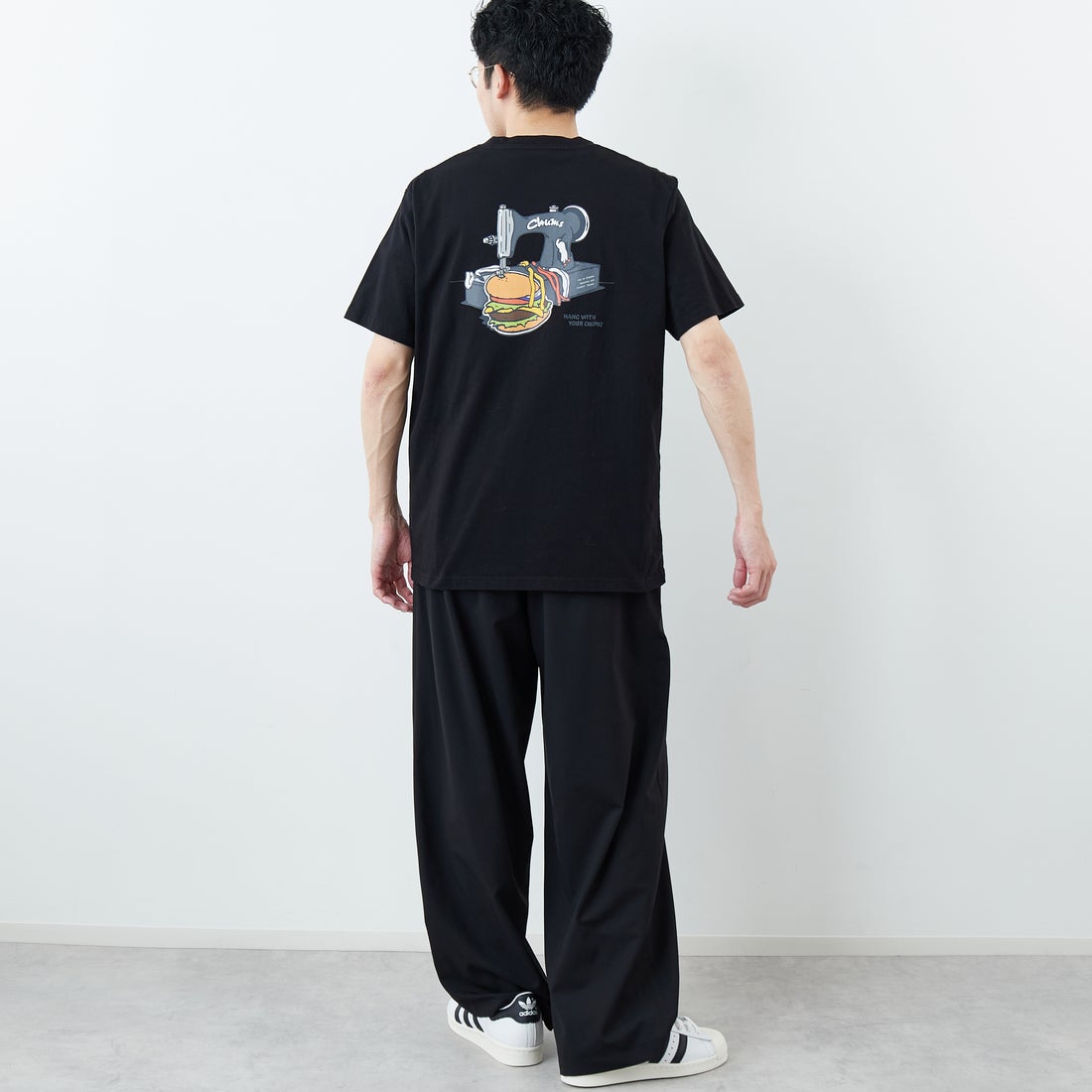 CHUMS [チャムス] ハンドメイドハンバーガーTシャツ [CH01-2740] K001 BLACK &&モデル身長：167cm 着用サイズ：L&&
