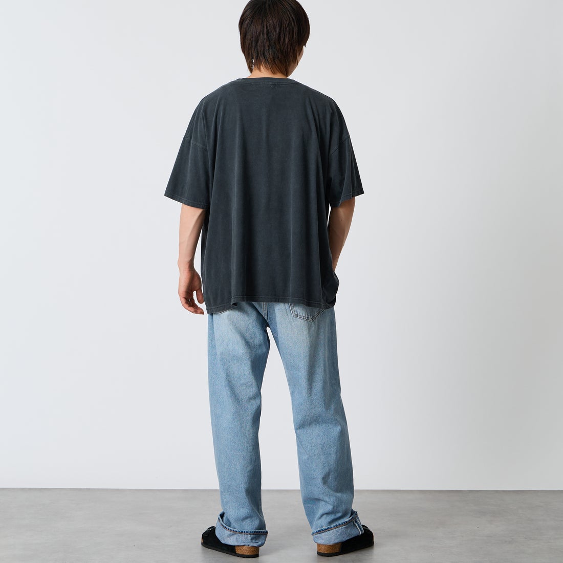 REMI RELIEF [レミレリーフ] 別注 SP加工ビッグプリントTシャツ L.S.U [RN30389188-JF] BLACK &&モデル身長：177cm 着用サイズ：M&&