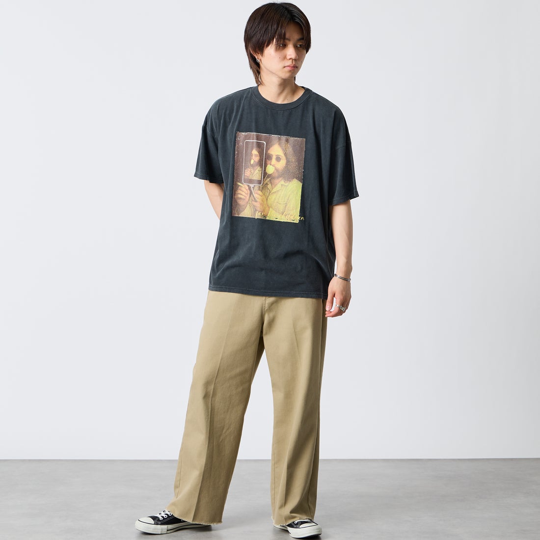 REMI RELIEF [レミレリーフ] 別注 SP加工ビッグプリントTシャツ ART [RN30389157-JF] BLACK &&モデル身長：177cm 着用サイズ：S&&