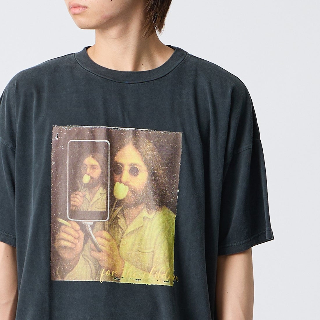 REMI RELIEF [レミレリーフ] 別注 SP加工ビッグプリントTシャツ ART [RN30389157-JF] BLACK &&モデル身長：177cm 着用サイズ：S&&