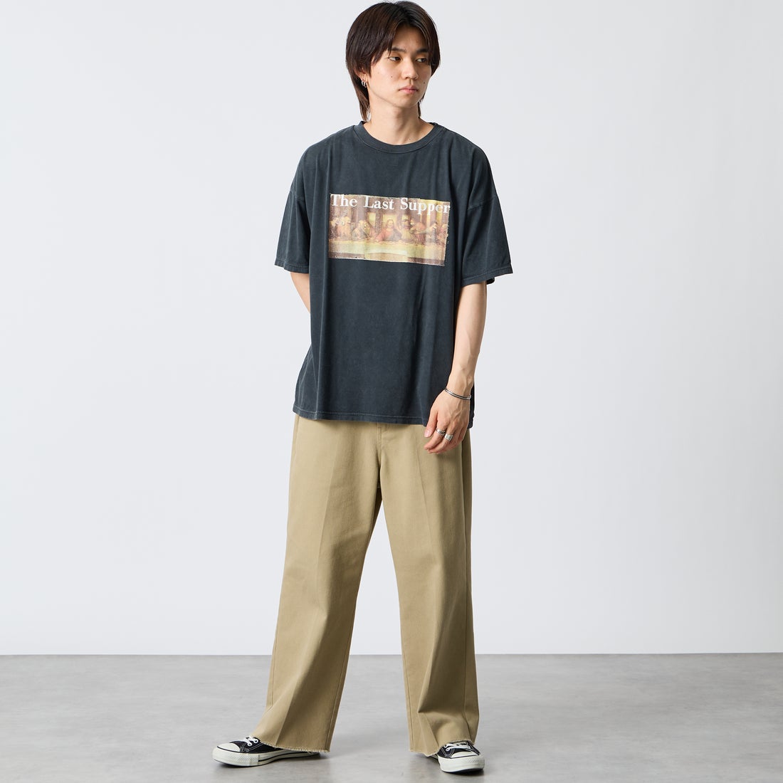 REMI RELIEF [レミレリーフ] 別注 SP加工ビッグプリントTシャツ THE LAST SUPPER [RN30389155-JF] BLACK &&モデル身長：177cm 着用サイズ：S&&