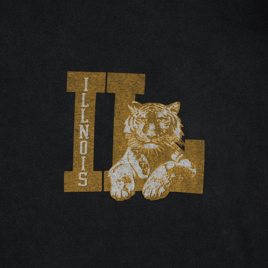 REMI RELIEF [レミレリーフ] 別注 SP加工ビッグプリントTシャツ ILLNOIS [RN30389122-JF] BLACK