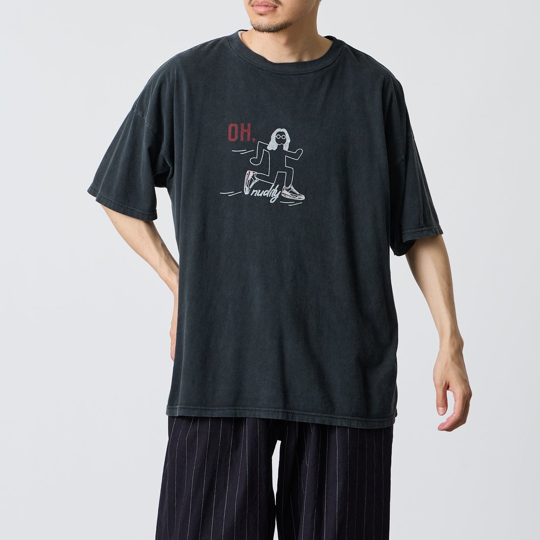 REMI RELIEF [レミレリーフ] 別注 SP加工ビッグプリントTシャツ OH. [RN30389143-JF] BLACK &&モデル身長：168cm 着用サイズ：S&&
