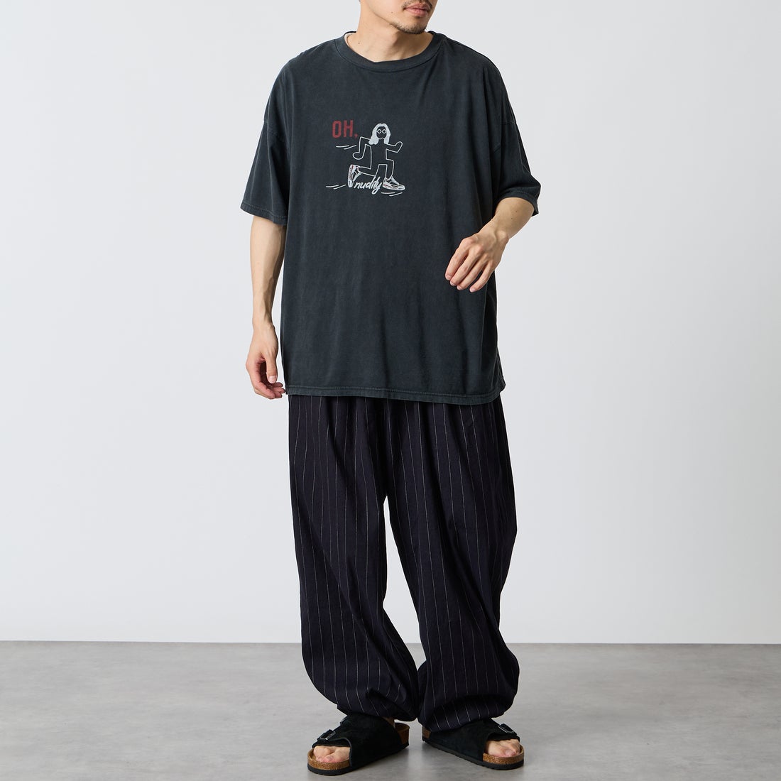 REMI RELIEF [レミレリーフ] 別注 SP加工ビッグプリントTシャツ OH. [RN30389143-JF] BLACK &&モデル身長：168cm 着用サイズ：S&&
