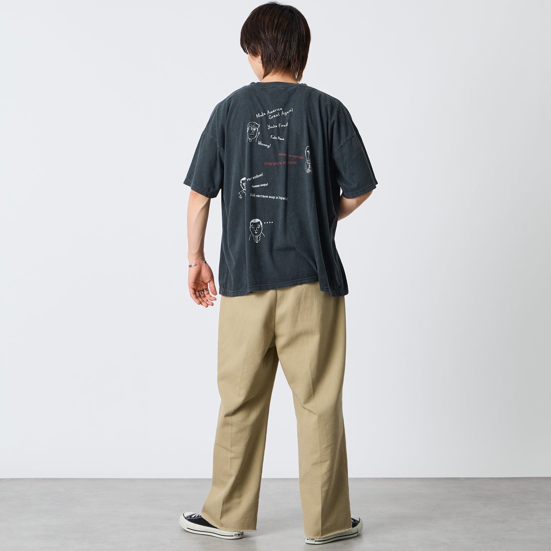 REMI RELIEF [レミレリーフ] 別注 SP加工ビッグプリントTシャツ RANDOM PRINT [RN30389197-JF] BLACK &&モデル身長：177cm 着用サイズ：S&&