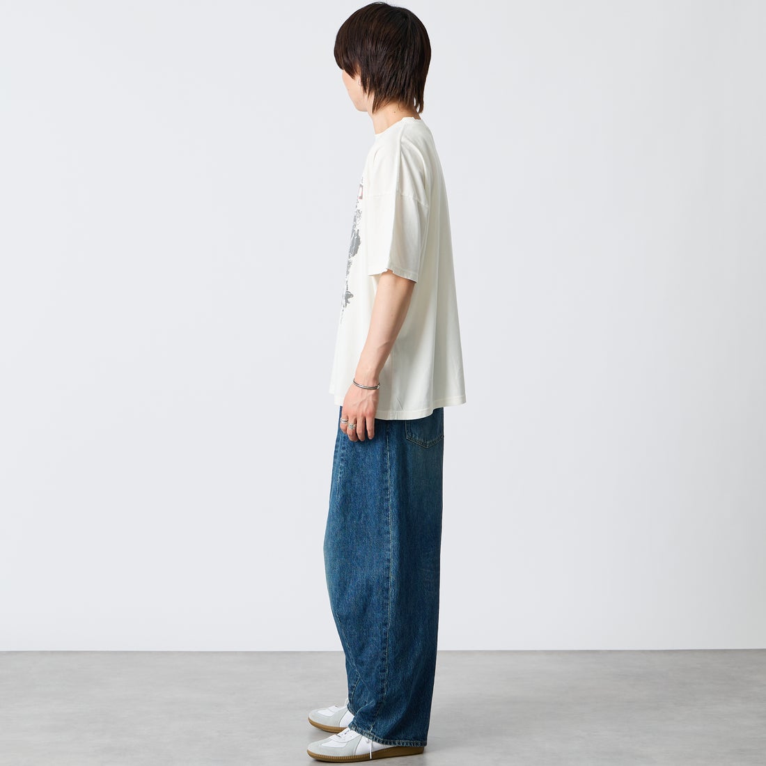 REMI RELIEF [レミレリーフ] 別注 SP加工ビッグプリントTシャツ SAVE YOUR SOUL [RN30389151-JF] OFF WHITE &&モデル身長：177cm 着用サイズ：S&&