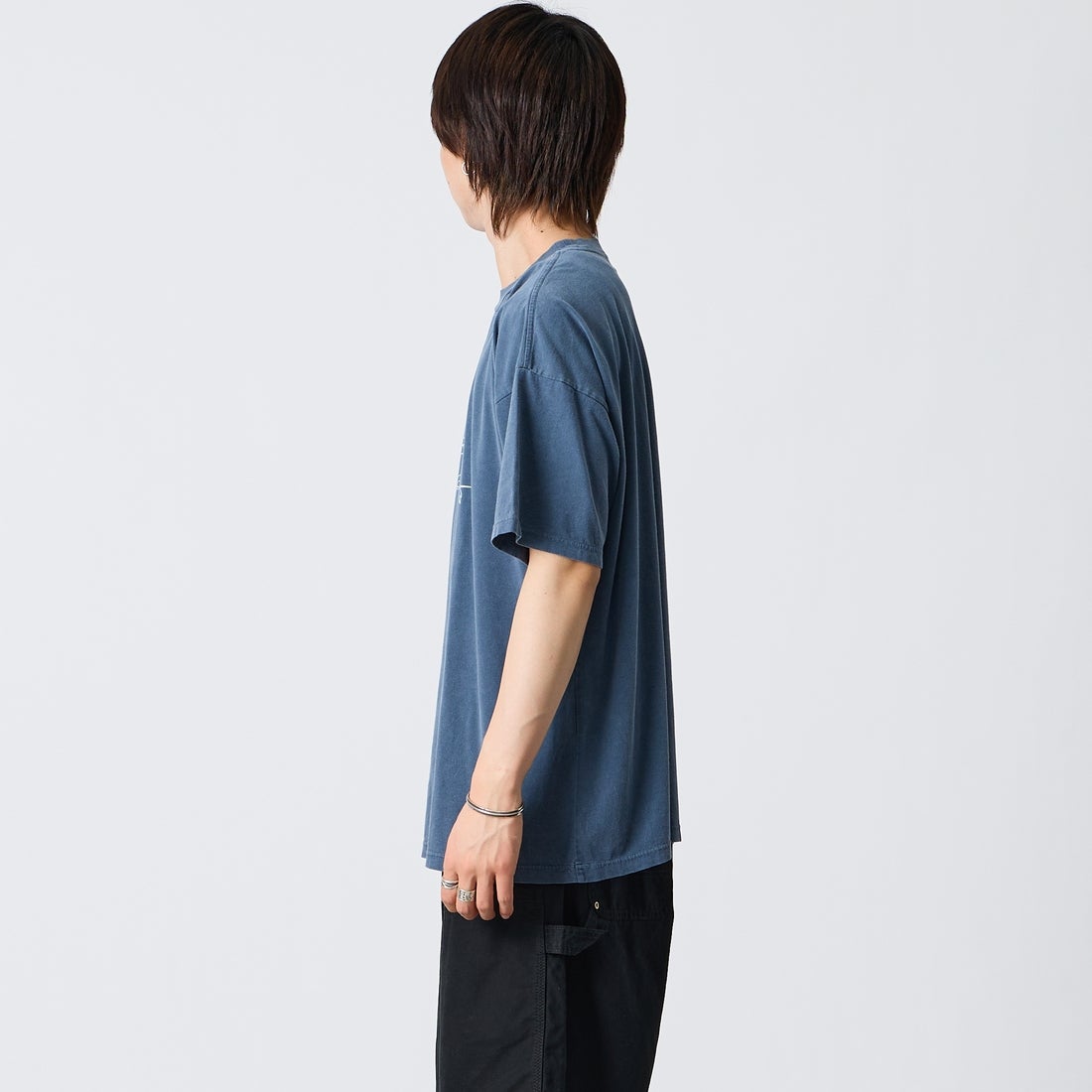 REMI RELIEF [レミレリーフ] 別注 SP加工ビッグプリントTシャツ OH. [RN30389196-JF] NAVY &&モデル身長：177cm 着用サイズ：S&&