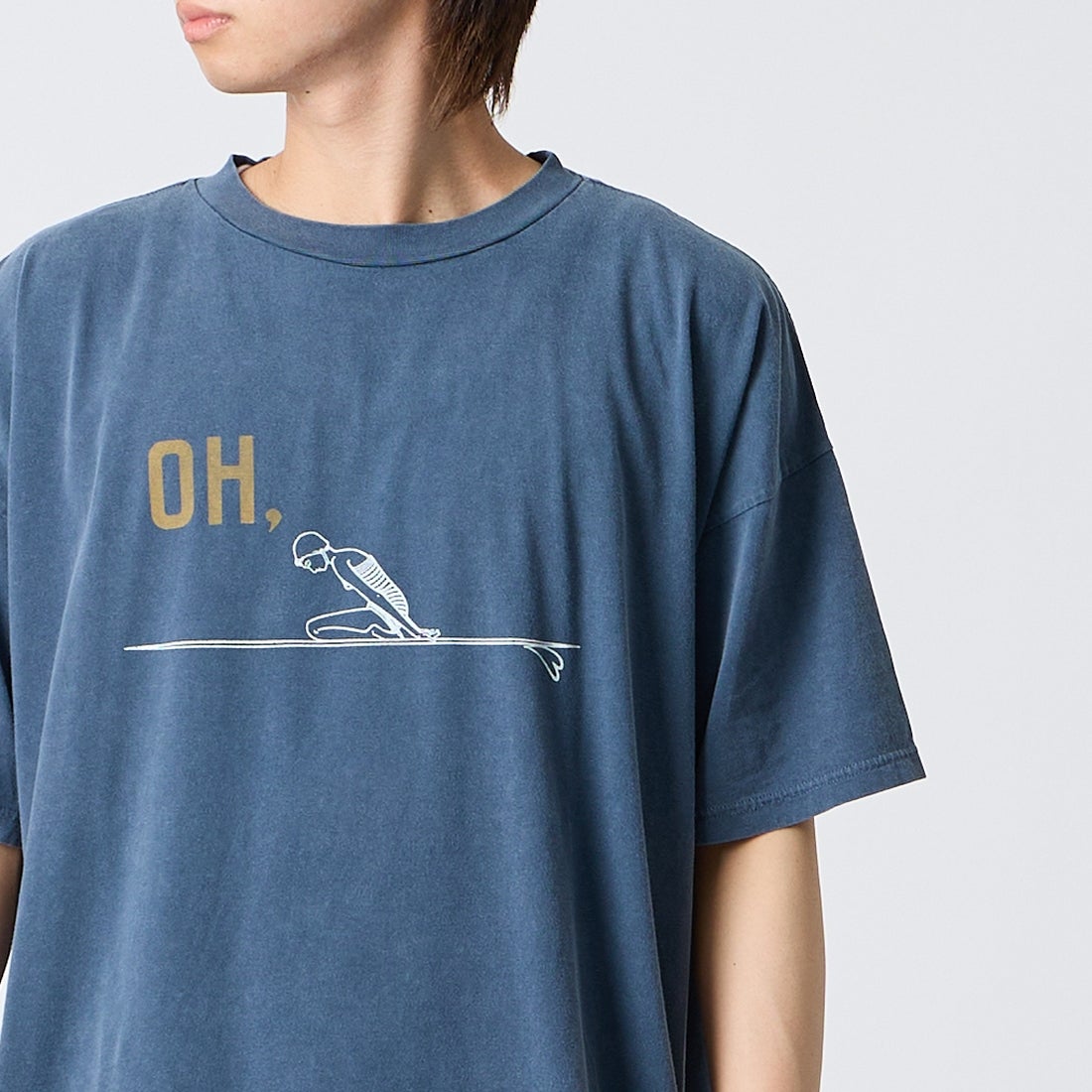 REMI RELIEF [レミレリーフ] 別注 SP加工ビッグプリントTシャツ OH. [RN30389196-JF] NAVY &&モデル身長：177cm 着用サイズ：S&&