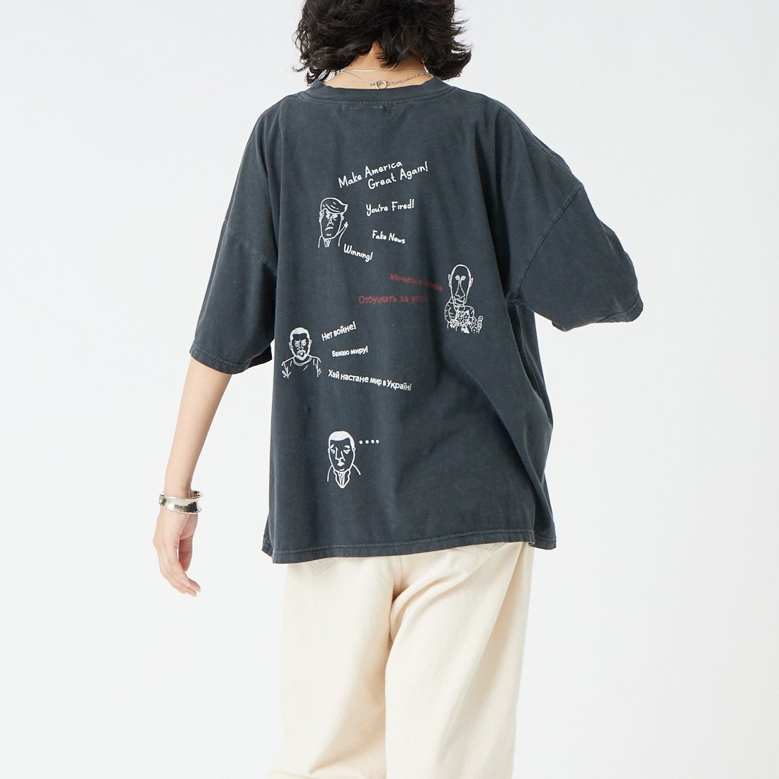 REMI RELIEF [レミレリーフ] 別注 SP加工ビッグプリントTシャツ RANDOM PRINT [RN30389197-JF] BLACK &&モデル身長：162cm 着用サイズ：F&&
