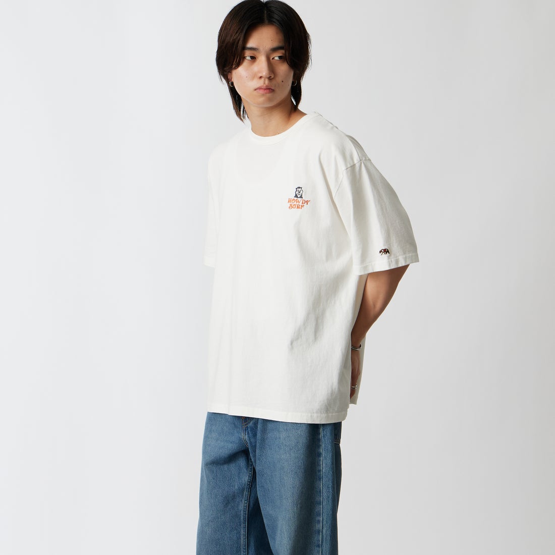 HELLO CALIF [ハローカリフ] 7.1oz天竺プリントTシャツ [HC-262-058] D OFF &&モデル身長：177cm 着用サイズ：L&&