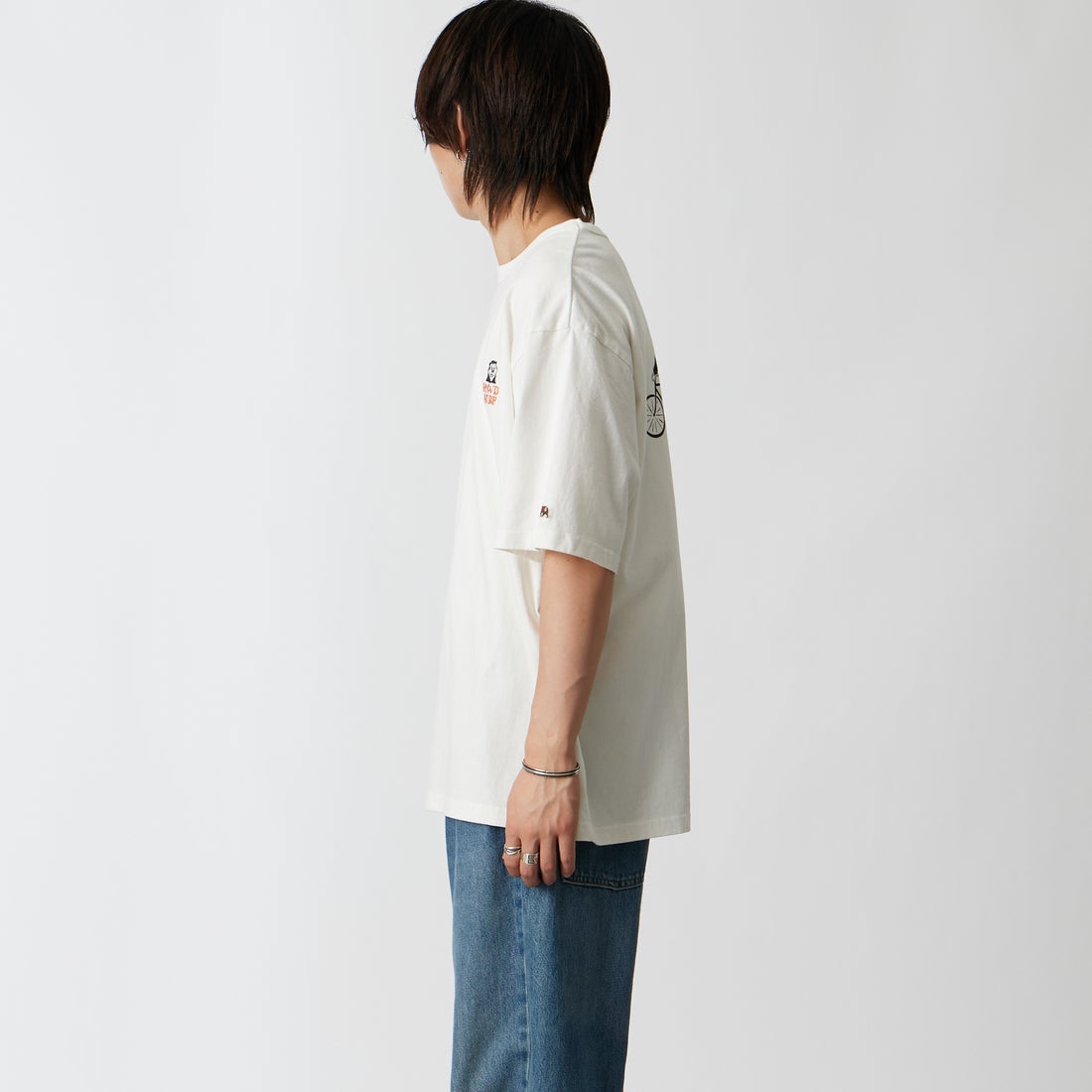 HELLO CALIF [ハローカリフ] 7.1oz天竺プリントTシャツ [HC-262-058] D OFF &&モデル身長：177cm 着用サイズ：L&&