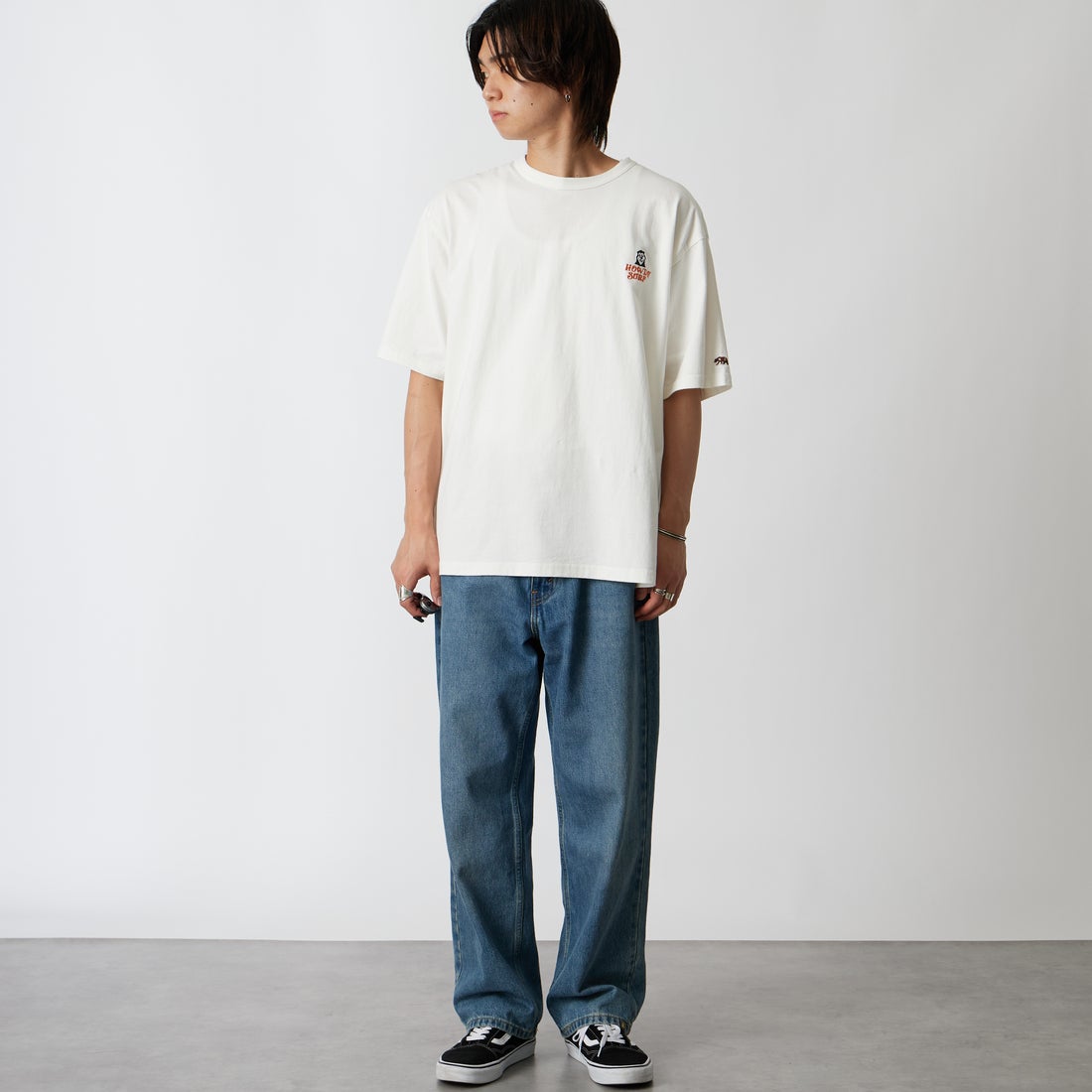HELLO CALIF [ハローカリフ] 7.1oz天竺プリントTシャツ [HC-262-058] D OFF &&モデル身長：177cm 着用サイズ：L&&
