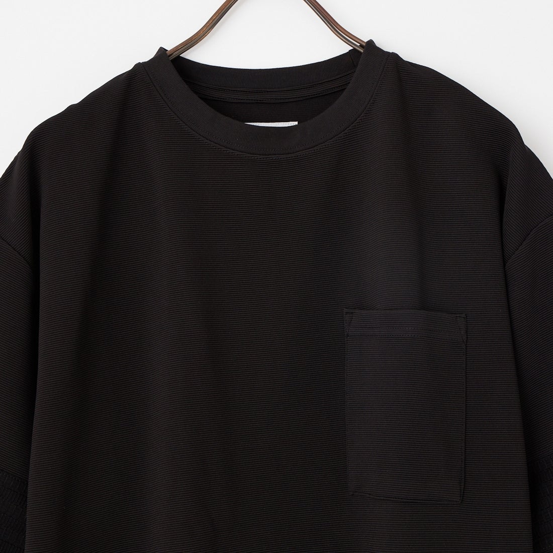 33Degrees [サーティスリーディグリーズ] パネルショートTシャツ [341053IN] BLACK