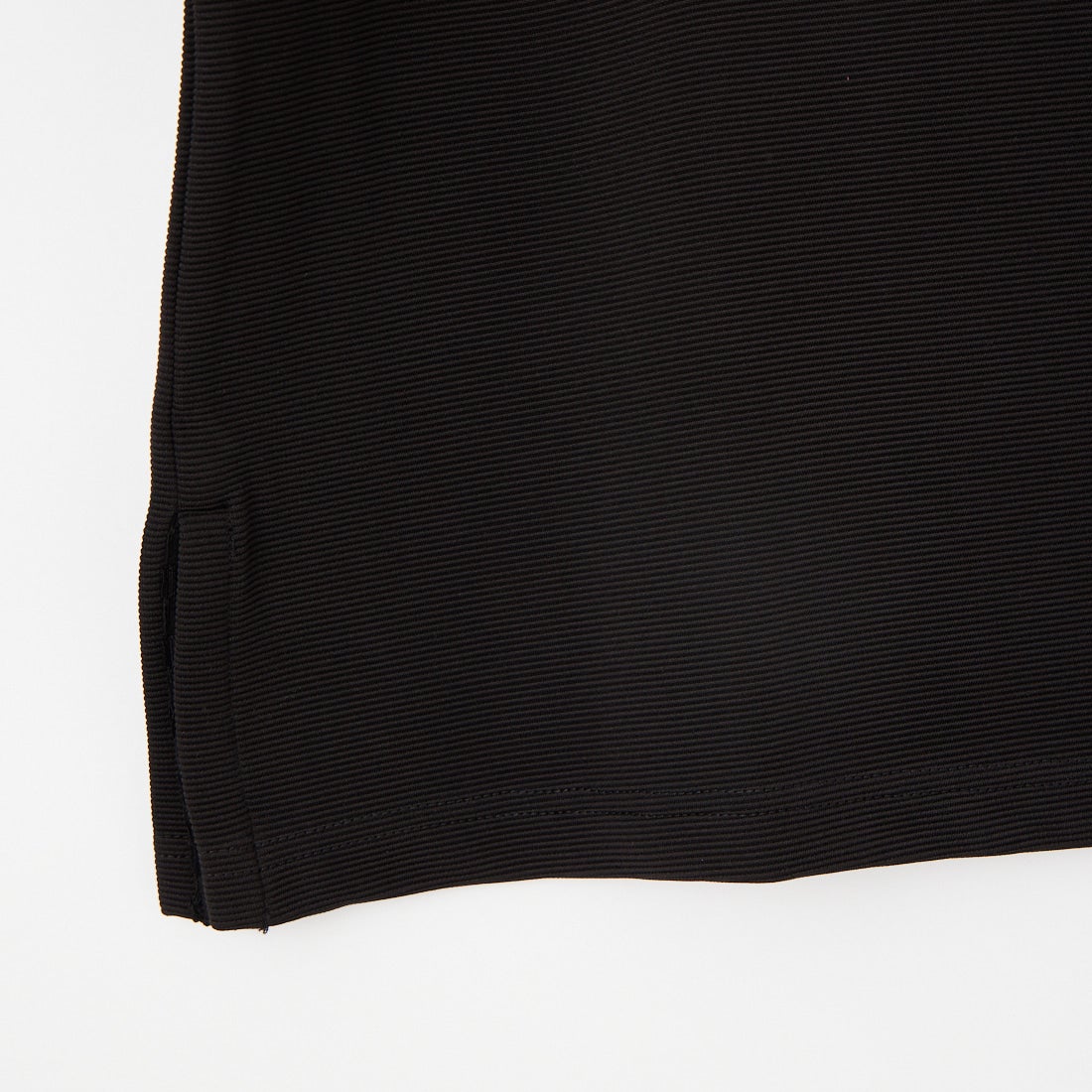 33Degrees [サーティスリーディグリーズ] パネルショートTシャツ [341053IN] BLACK