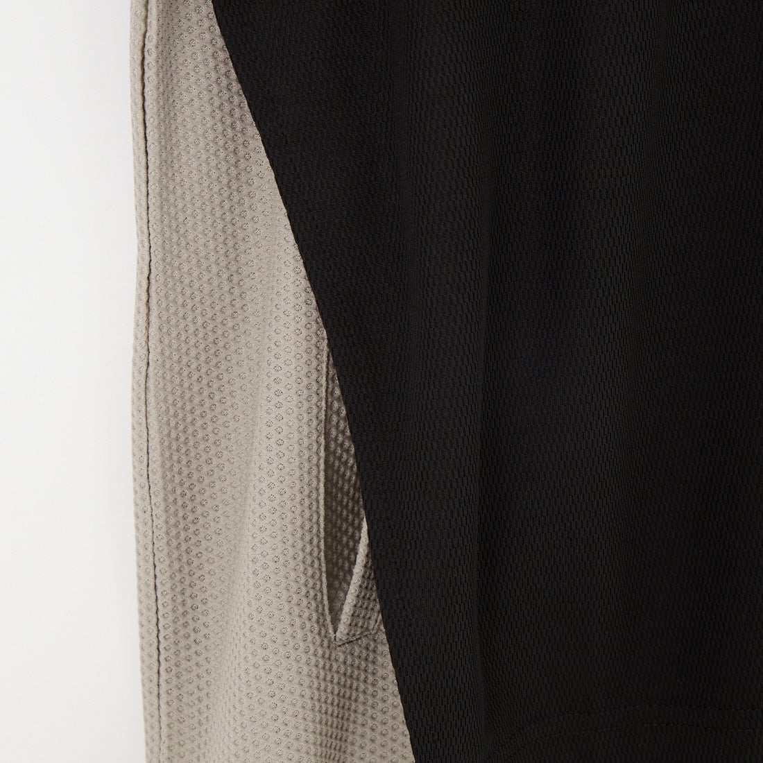 33Degrees [サーティスリーディグリーズ] レイヤードメッシュTシャツ [341062IN] BLACK