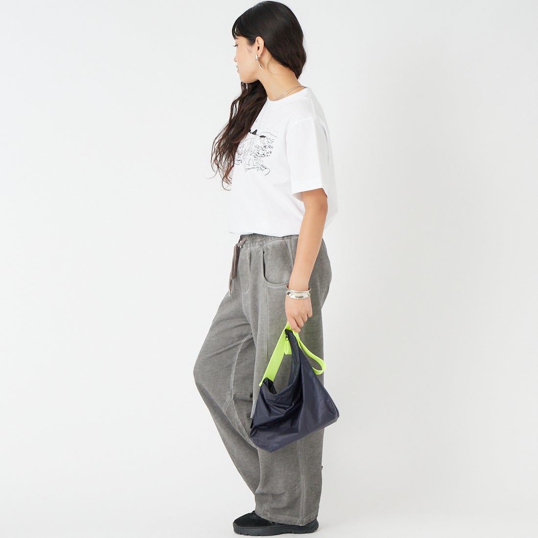 KEEN [キーン] Us4 ドリフトアイランドTシャツ [US4-DRIFT-ISLAND-TEE] 1032485 &&モデル身長：162cm 着用サイズ：S&&