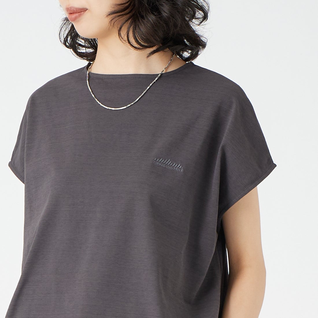 THOUSTHOUSAND MILE [サウザンド マイル] ギャザーヘムTシャツ&スカートセット [TM261SD00632] 19 INK BLK &&モデル身長：162cm 着用サイズ：F&&AND MILE [サウザンド マイル] ギャザーヘムTシャツ&スカートセット [TM261SD00632]