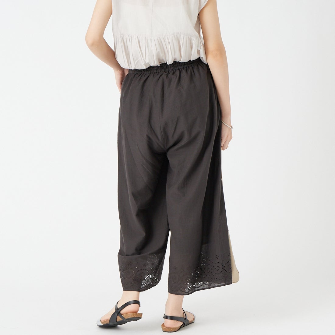 soil [ソイル] 80s コットンボイル カットワークレースイージーパンツ [INSL26345] 9900 BLACK &&モデル身長：162cm 着用サイズ：1&&