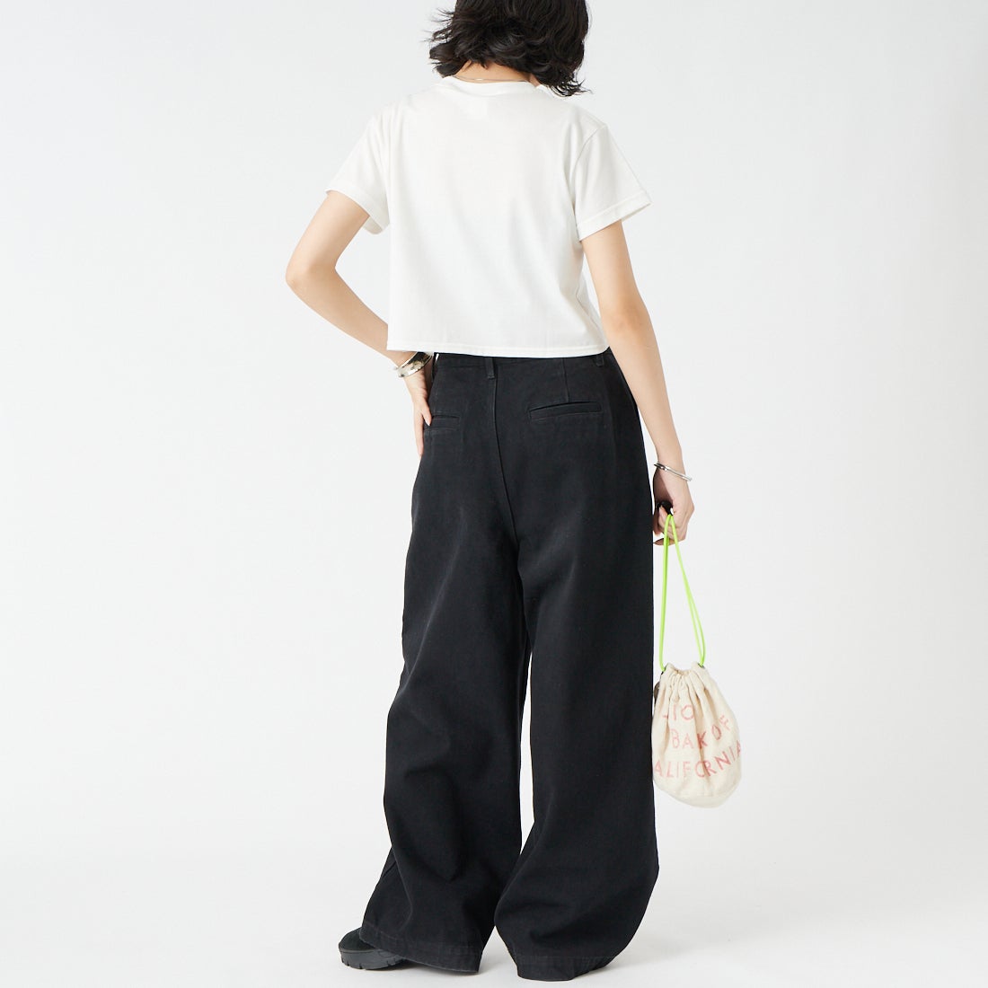 Vincent et Mireille [ヴァンソン エ ミレイユ] ショートスリーブプリントTシャツ [VM261CT00021] 01 WHITE &&モデル身長：162cm 着用サイズ：2&&