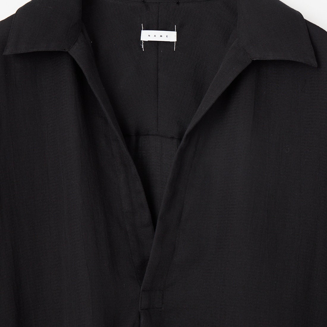 Name. [ネーム] ドビーサテンプルオーバーシャツ [NMSH-031] BLACK