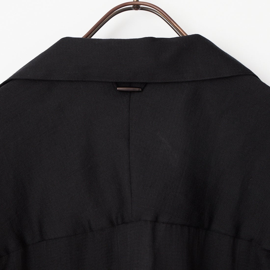 Name. [ネーム] ドビーサテンプルオーバーシャツ [NMSH-031] BLACK