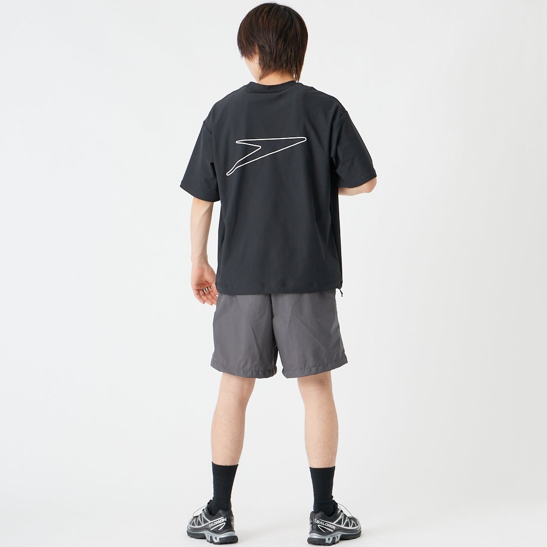 speedo [スピード] ステイフィットラッシュコードTシャツ [SF72332] K ﾌﾞﾗｯｸ &&モデル身長：177cm 着用サイズ：M&&