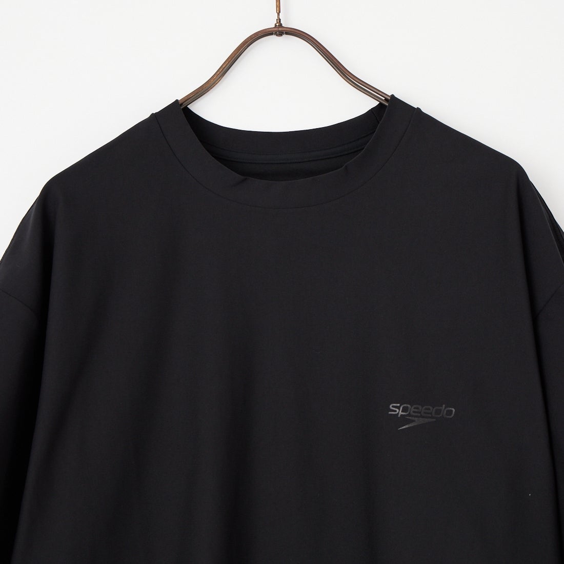 speedo [スピード] ステイフィットラッシュコードTシャツ [SF72332] K ﾌﾞﾗｯｸ
