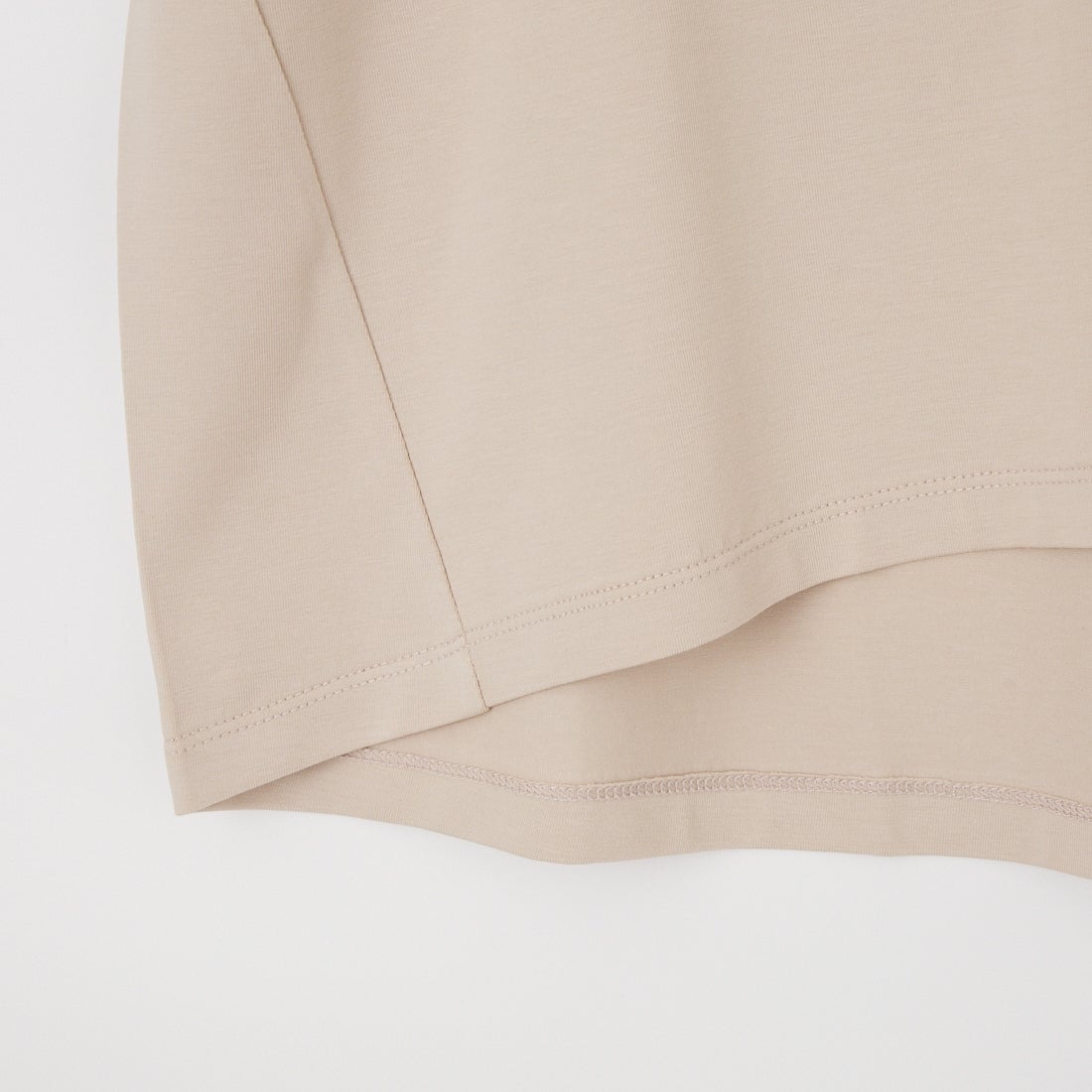 Maison de L'allure [メゾン ドゥ ラリュール] エンボスロゴTシャツ [M26322009] 23 GREIGE