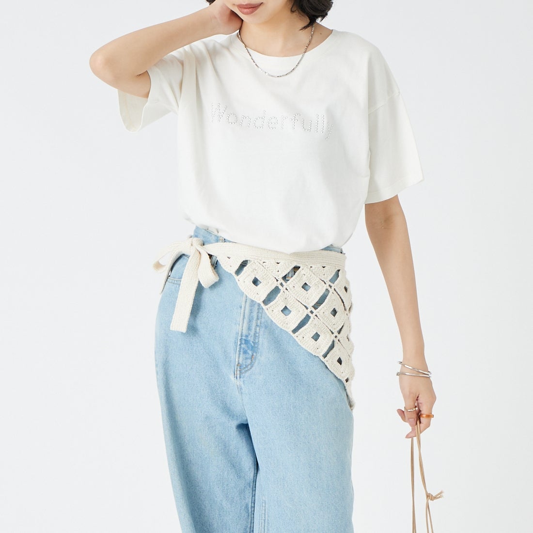 Maison de L'allure [メゾン ドゥ ラリュール] ピグメントホットフィットロゴTシャツ [M26322012] 02 OFF &&モデル身長：162cm 着用サイズ：F&&
