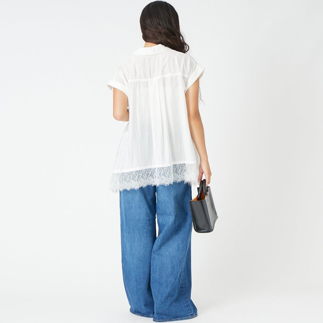 Jf Ready Made [ジェイエフレディメイド] レーススキッパーシャツ [8569317-09] 02 ｵﾌ &&モデル身長：162cm 着用サイズ：F&&
