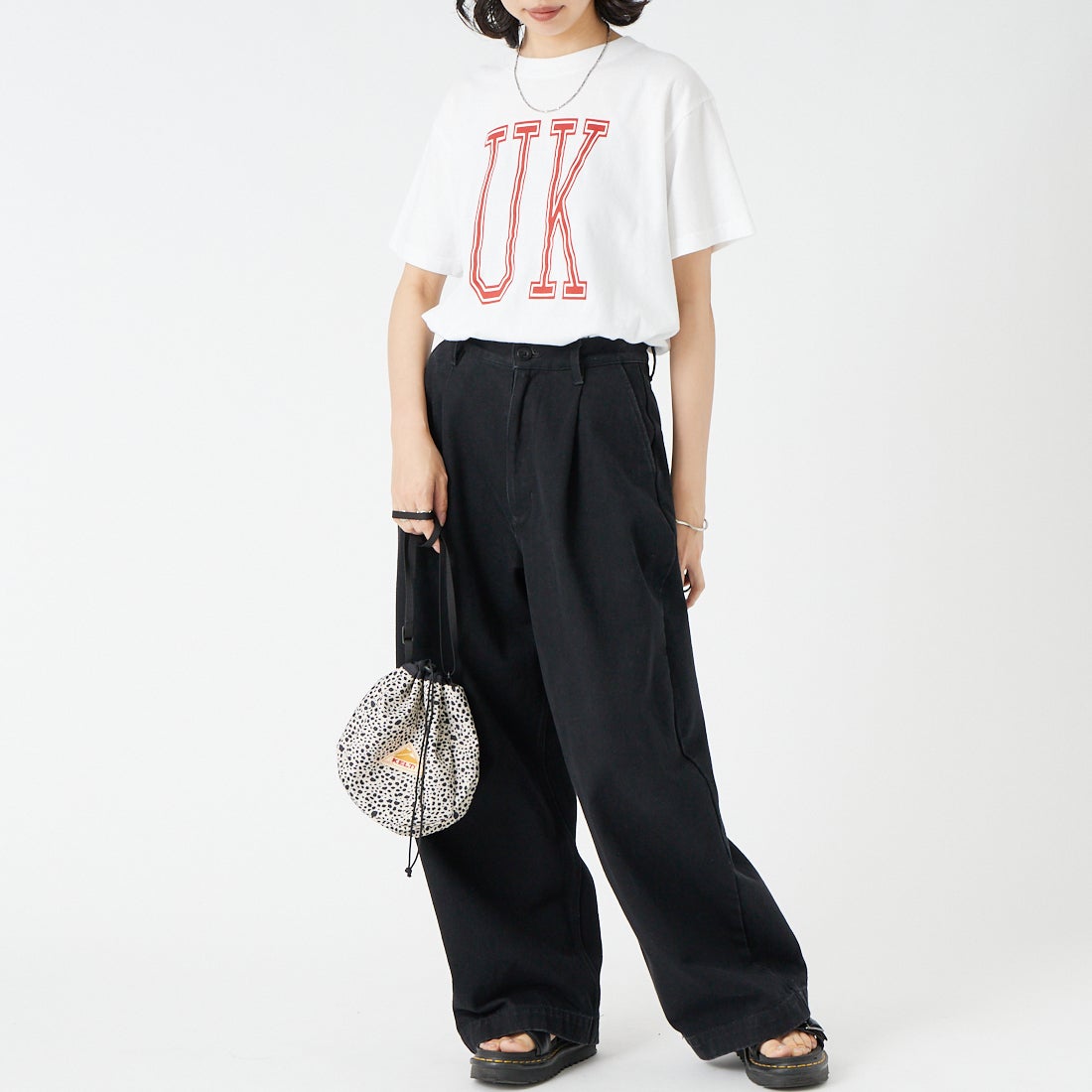 REGENCY WORKS [リージェンシーワークス] UK クルーネックTシャツ [500101C-6W] WHT/RED PT &&モデル身長：162cm 着用サイズ：M&&
