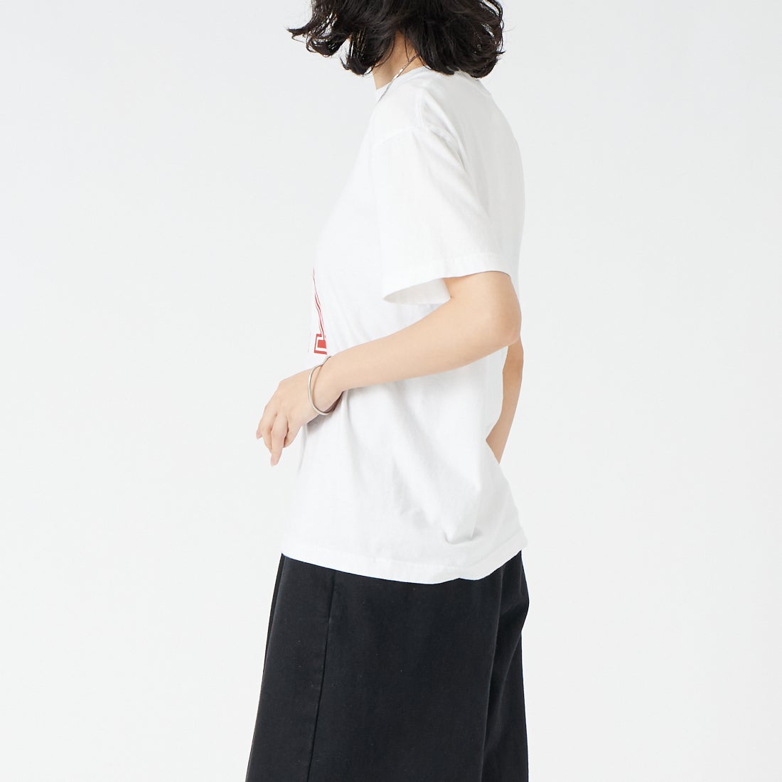 REGENCY WORKS [リージェンシーワークス] UK クルーネックTシャツ [500101C-6W] WHT/RED PT &&モデル身長：162cm 着用サイズ：M&&