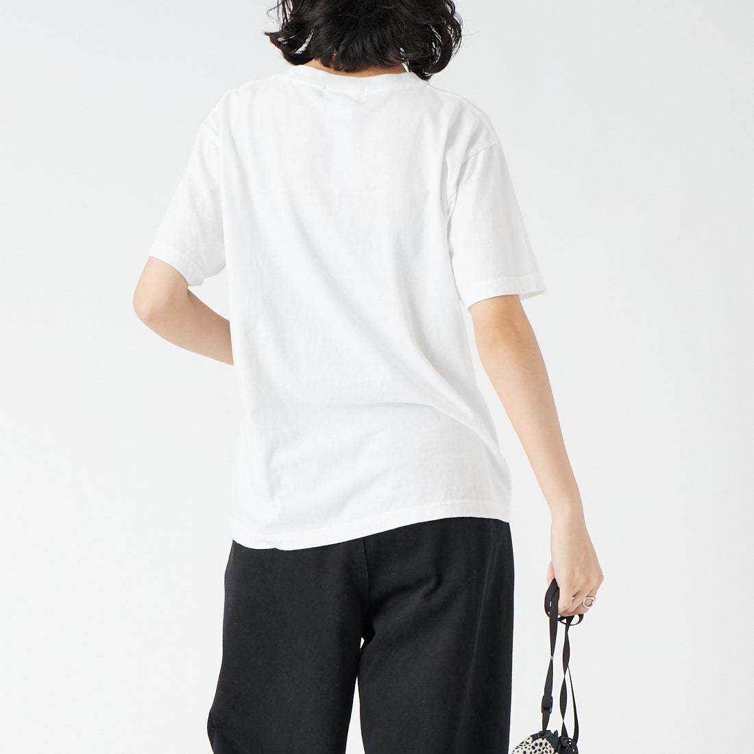 REGENCY WORKS [リージェンシーワークス] UK クルーネックTシャツ [500101C-6W] WHT/RED PT &&モデル身長：162cm 着用サイズ：M&&