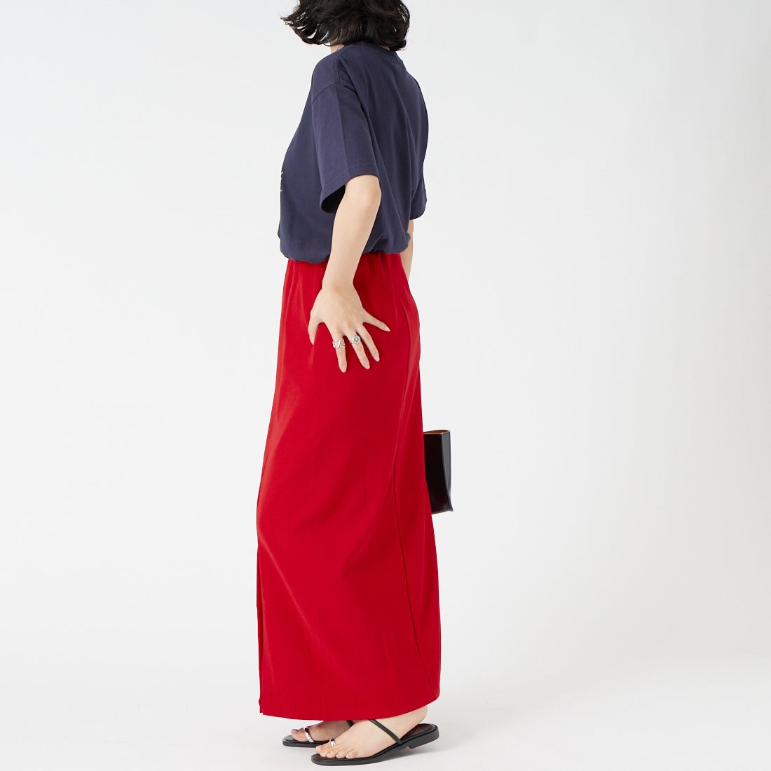 REGENCY WORKS [リージェンシーワークス] STRAWBERRY クルーネックTシャツ [500101F-2] NAVY &&モデル身長：162cm 着用サイズ：M&&