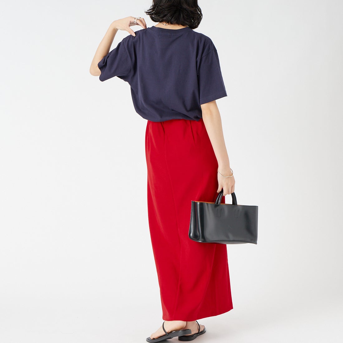 REGENCY WORKS [リージェンシーワークス] STRAWBERRY クルーネックTシャツ [500101F-2] NAVY &&モデル身長：162cm 着用サイズ：M&&