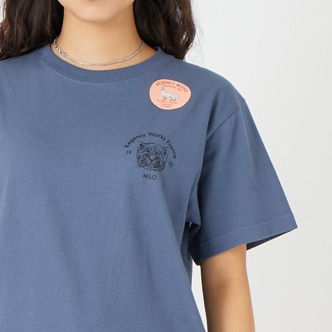 REGENCY WORKS [リージェンシーワークス] BAKERY クルーネックTシャツ [500101M-1] H.NY/BK PT &&モデル身長：162cm 着用サイズ：M&&