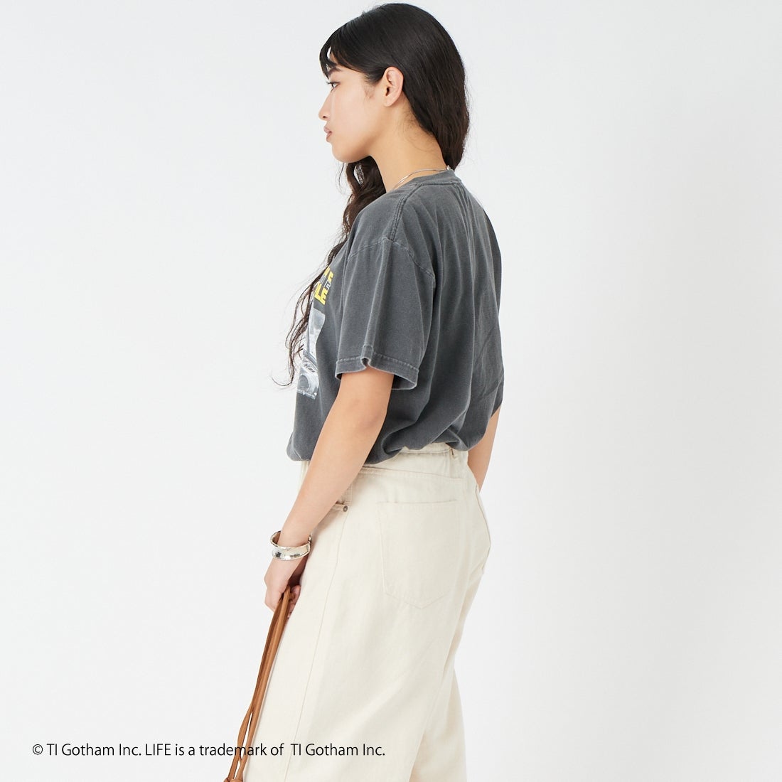 GOOD ROCK SPEED [グッドロックスピード] LIFE PC フォトプリントTシャツ [26LFE010W] CHARCOAL &&モデル身長：162cm 着用サイズ：F&&