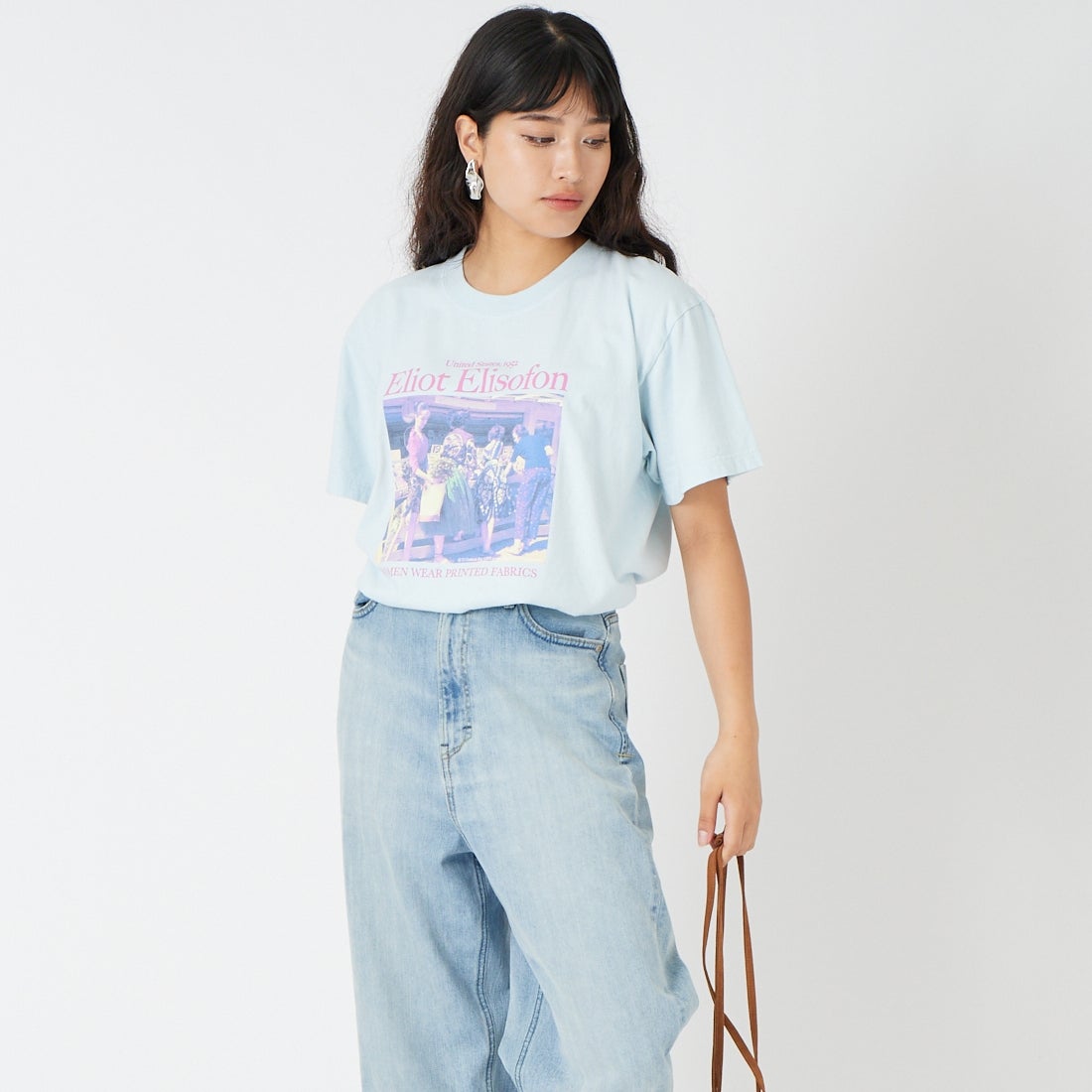 GOOD ROCK SPEED [グッドロックスピード] LIFE PC フォトプリントTシャツ [26LFE012W] LT.BLUE &&モデル身長：162cm 着用サイズ：F&&