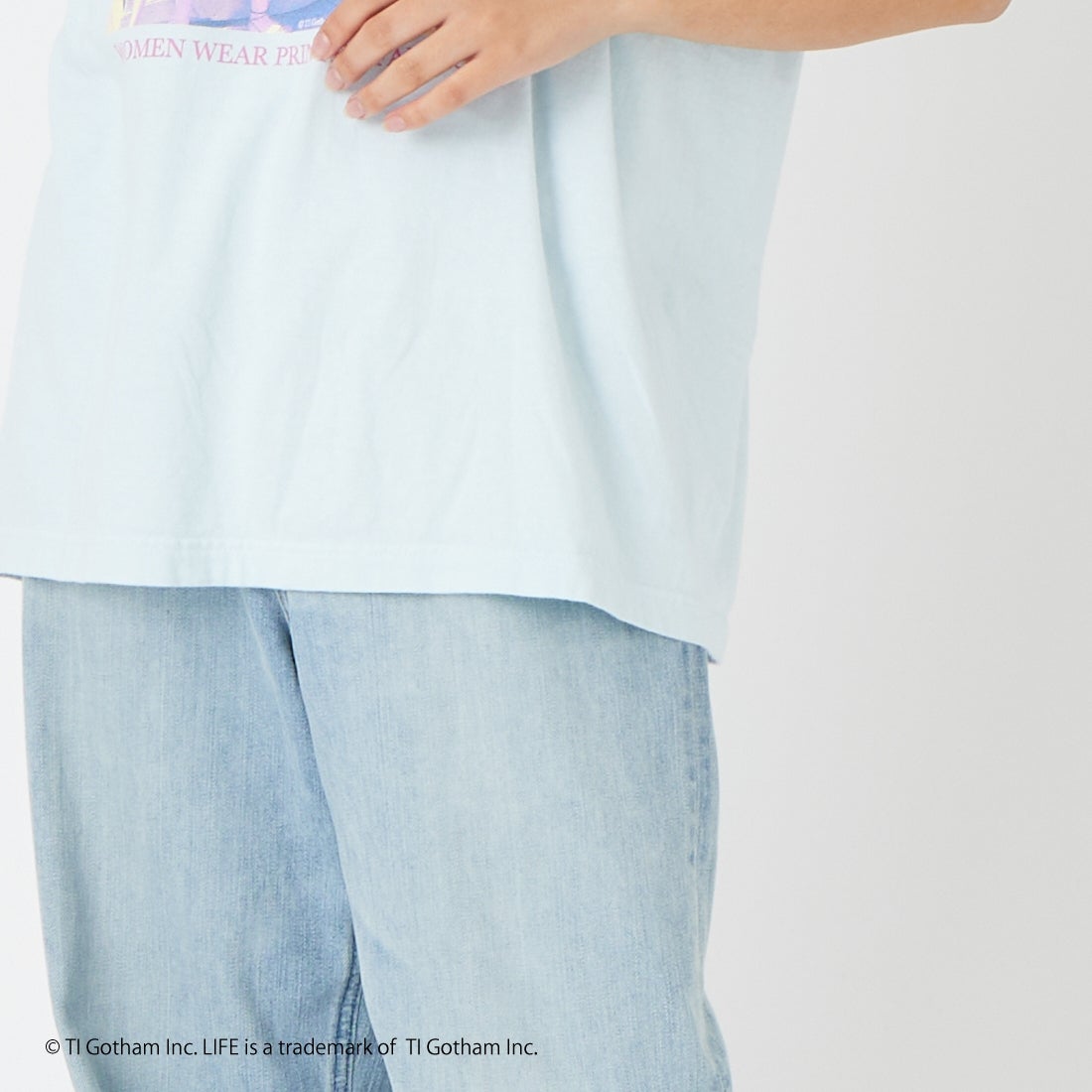 GOOD ROCK SPEED [グッドロックスピード] LIFE PC フォトプリントTシャツ [26LFE012W] LT.BLUE &&モデル身長：162cm 着用サイズ：F&&