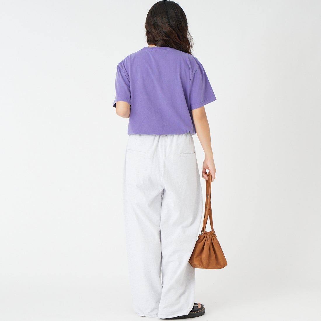 GOOD ROCK SPEED [グッドロックスピード] HAWAIIAN AIRLINE ロゴプリントTシャツ [26HWA003W] PURPLE &&モデル身長：162cm 着用サイズ：F&&