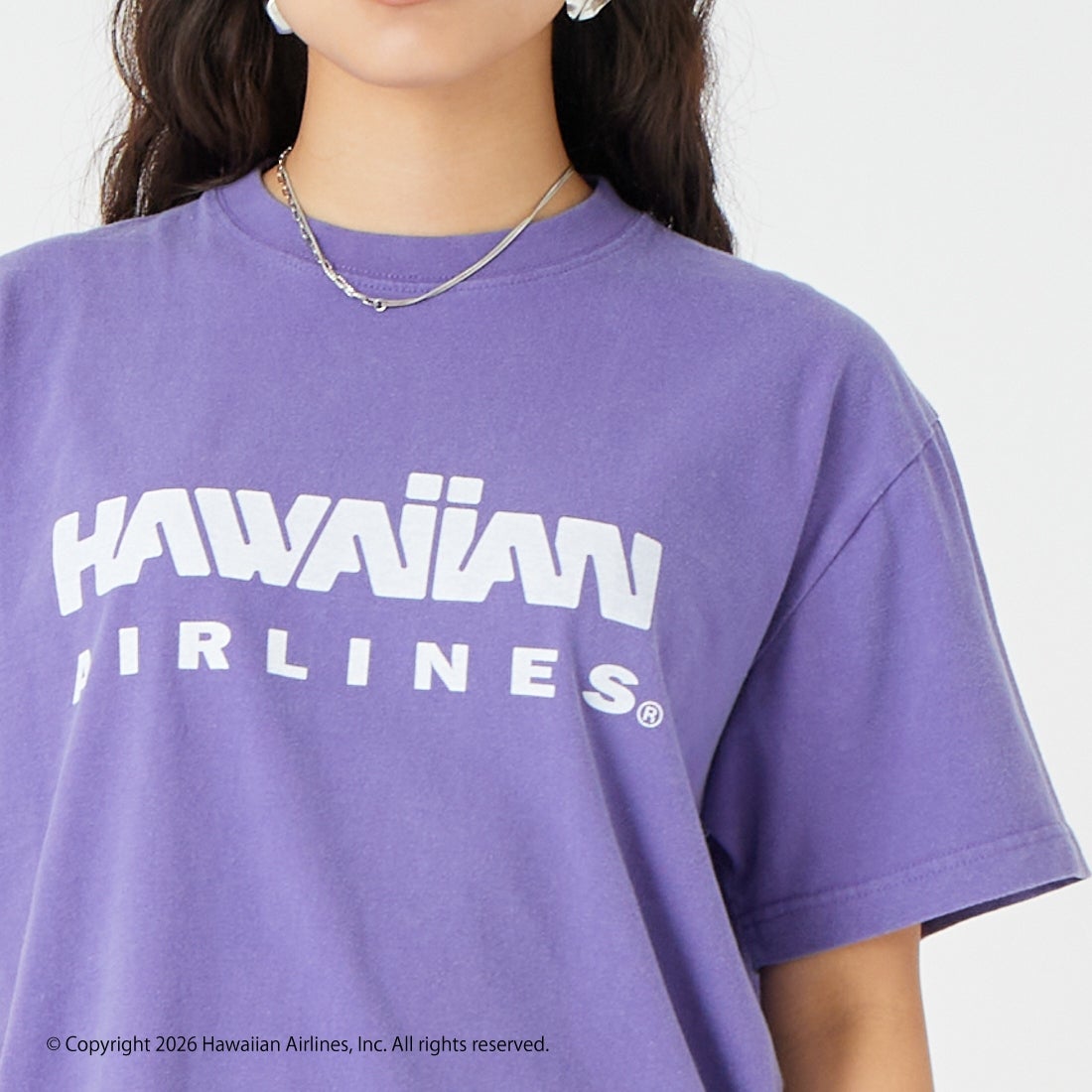 GOOD ROCK SPEED [グッドロックスピード] HAWAIIAN AIRLINE ロゴプリントTシャツ [26HWA003W] PURPLE &&モデル身長：162cm 着用サイズ：F&&