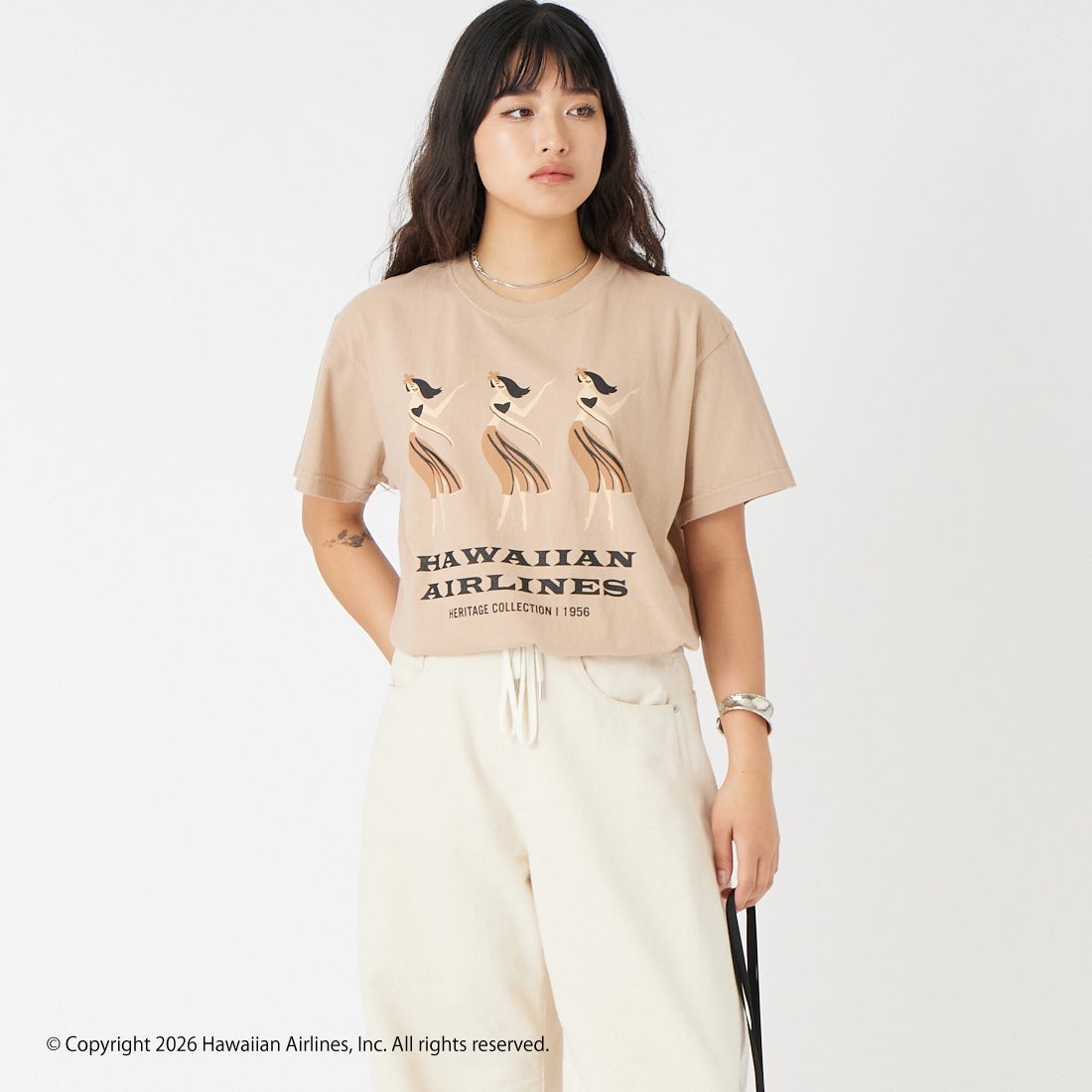 GOOD ROCK SPEED [グッドロックスピード] HERITAGE COLLECTION 1956 プリントTシャツ [26HWA004W] LT.BEIGE &&モデル身長：162cm 着用サイズ：F&&