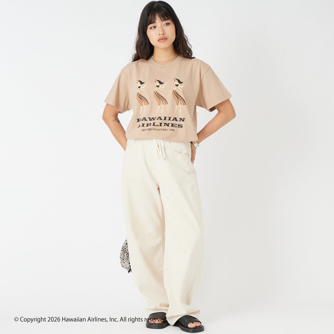 GOOD ROCK SPEED [グッドロックスピード] HERITAGE COLLECTION 1956 プリントTシャツ [26HWA004W] LT.BEIGE &&モデル身長：162cm 着用サイズ：F&&