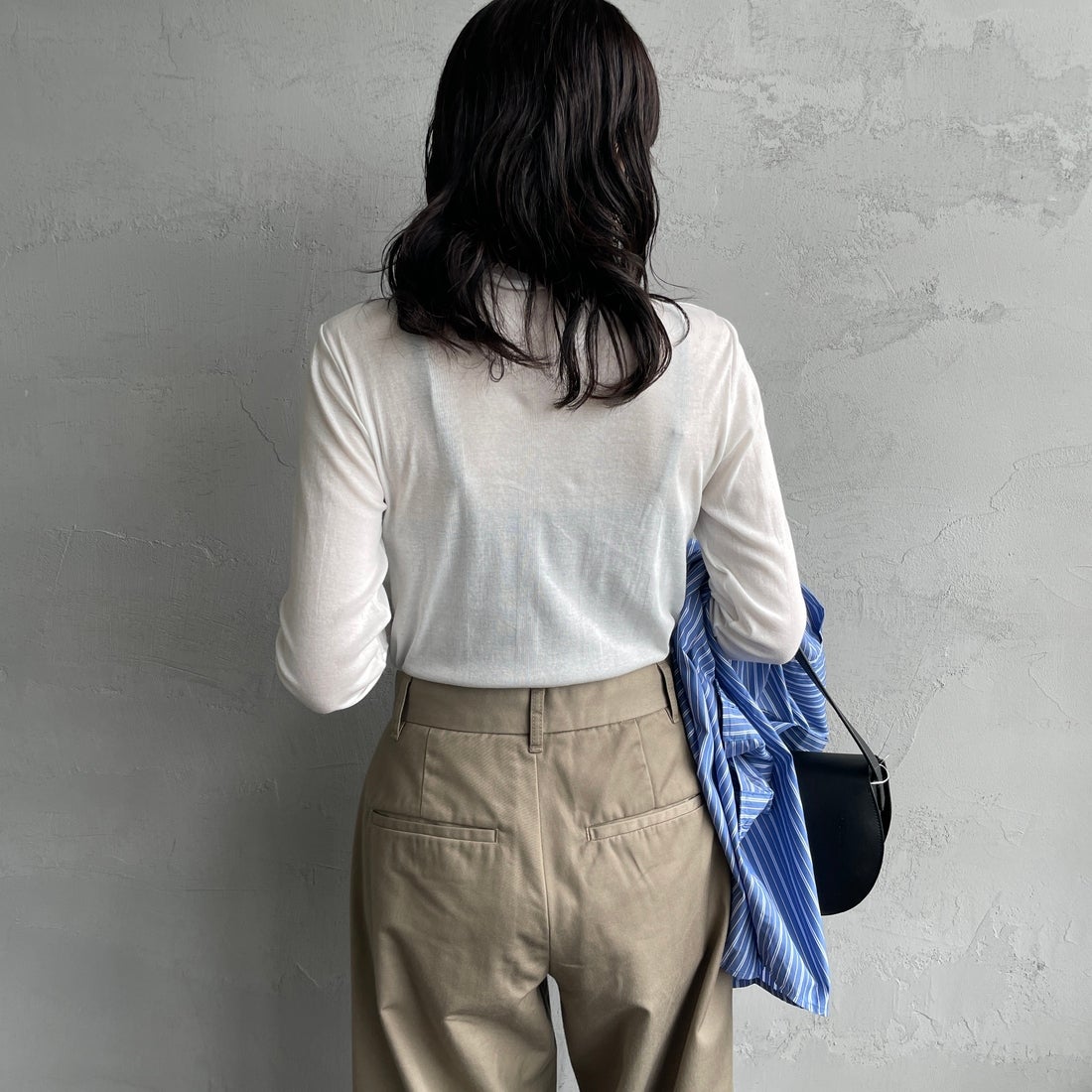 Robert P.Miller [ロバートピーミラー] 別注 パネルリブ シアータートルネックTシャツ [RM264-2116IN-JF] OFF WHITE &&モデル身長：160cm 着用サイズ：F&&