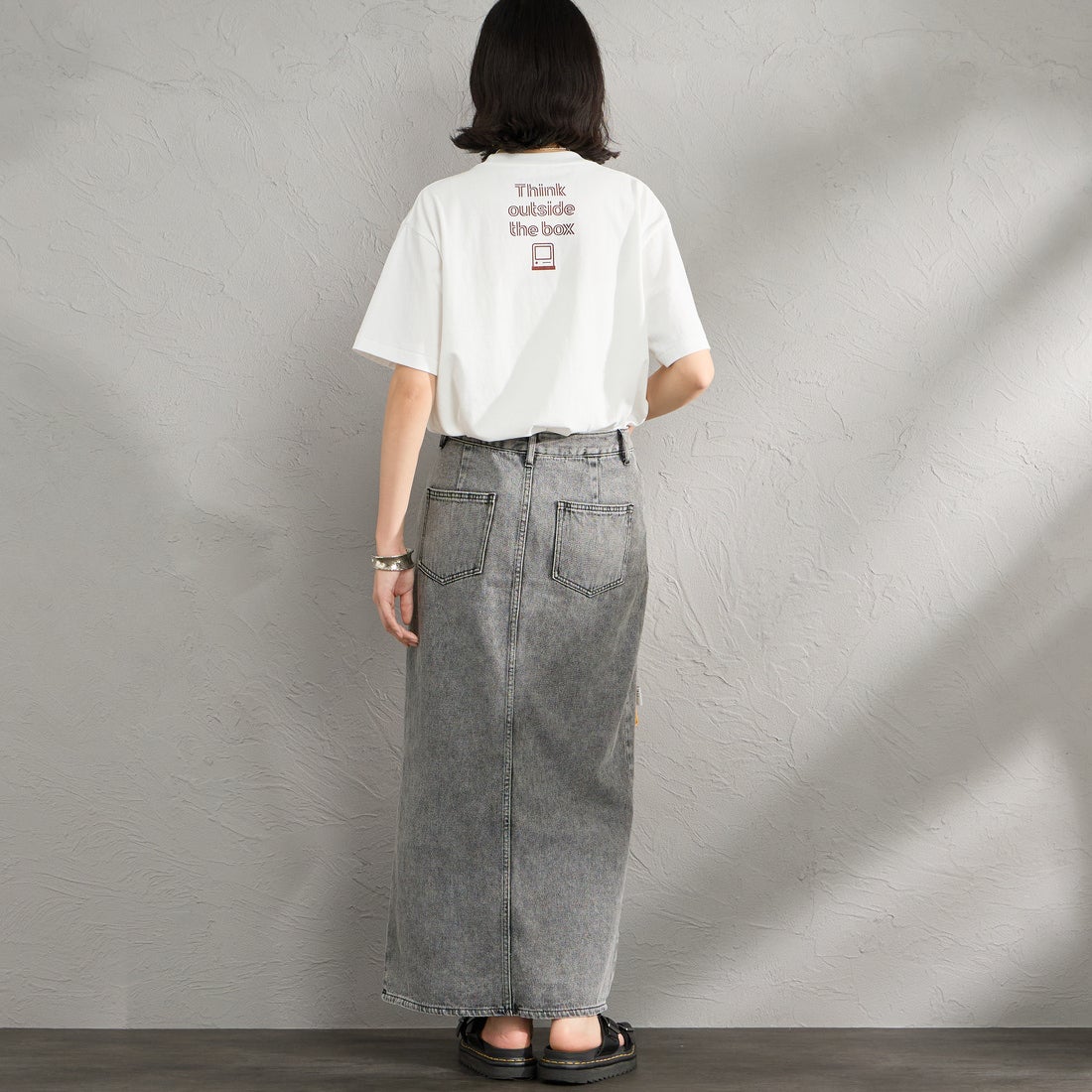 HANDTEX [ハンドテックス] 別注 アソート柄 スーベニアプリントTシャツ [HT15-CST-IN6-JF] O.WHT1 HAN &&モデル身長：162cm 着用サイズ：F&&