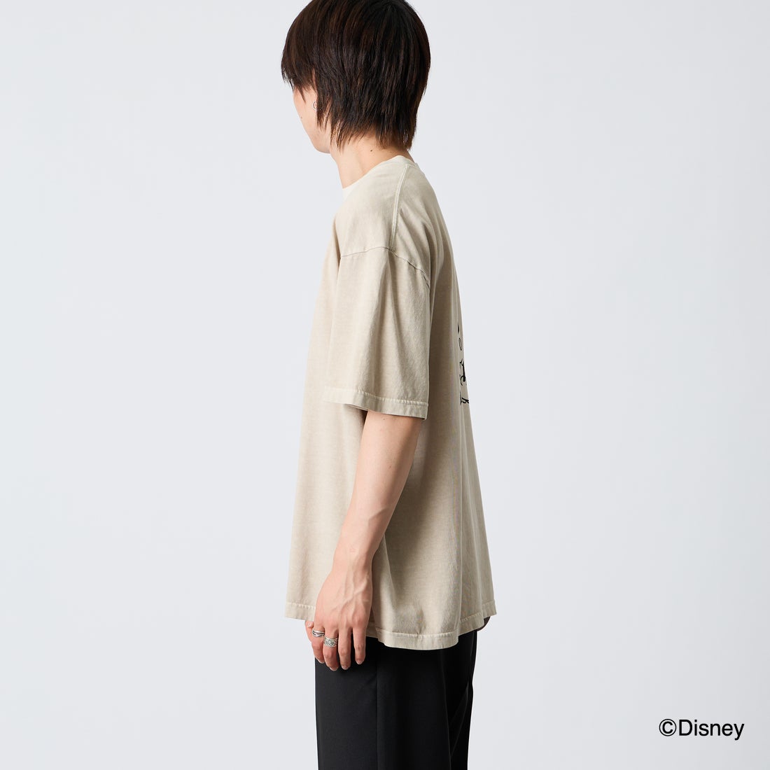 GOOD ROCK SPEED [グッドロックスピード] 別注 / MICKEY MOUSE / フロッキープリントTシャツ [INTN-076-JF] BEIGE &&モデル身長：177cm 着用サイズ：XL&&