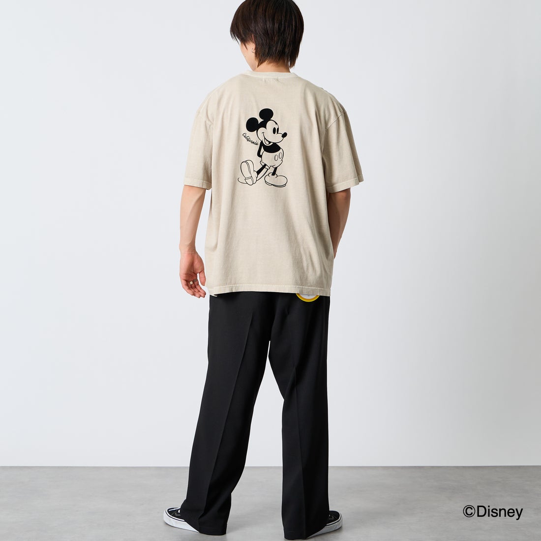 GOOD ROCK SPEED [グッドロックスピード] 別注 / MICKEY MOUSE / フロッキープリントTシャツ [INTN-076-JF] BEIGE &&モデル身長：177cm 着用サイズ：XL&&