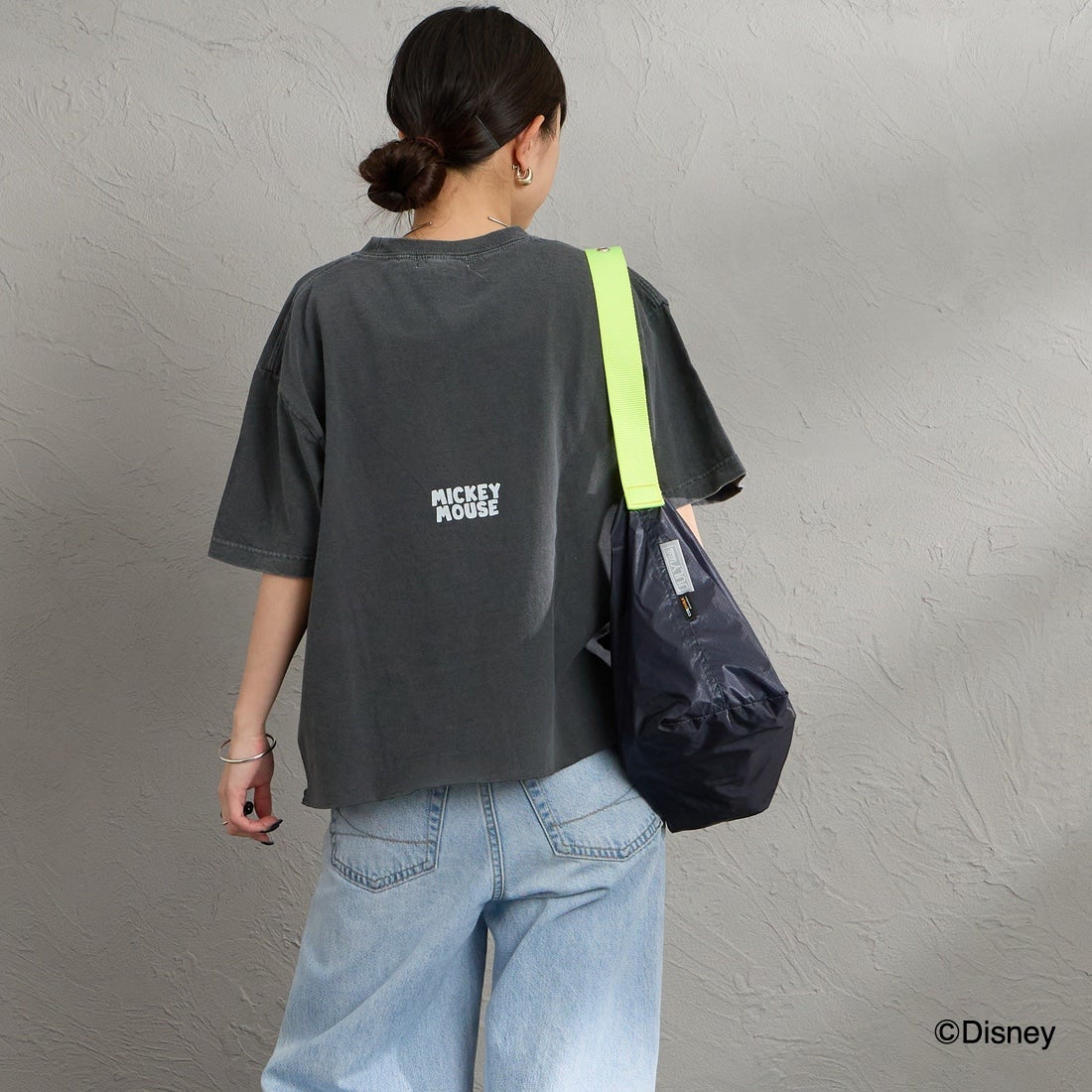 GOOD ROCK SPEED [グッドロックスピード] 別注 / MICKEY MOUSE / クロップド丈プリントTシャツ [INTN-078-JF] CHARCOAL &&モデル身長：150cm 着用サイズ：M&&
