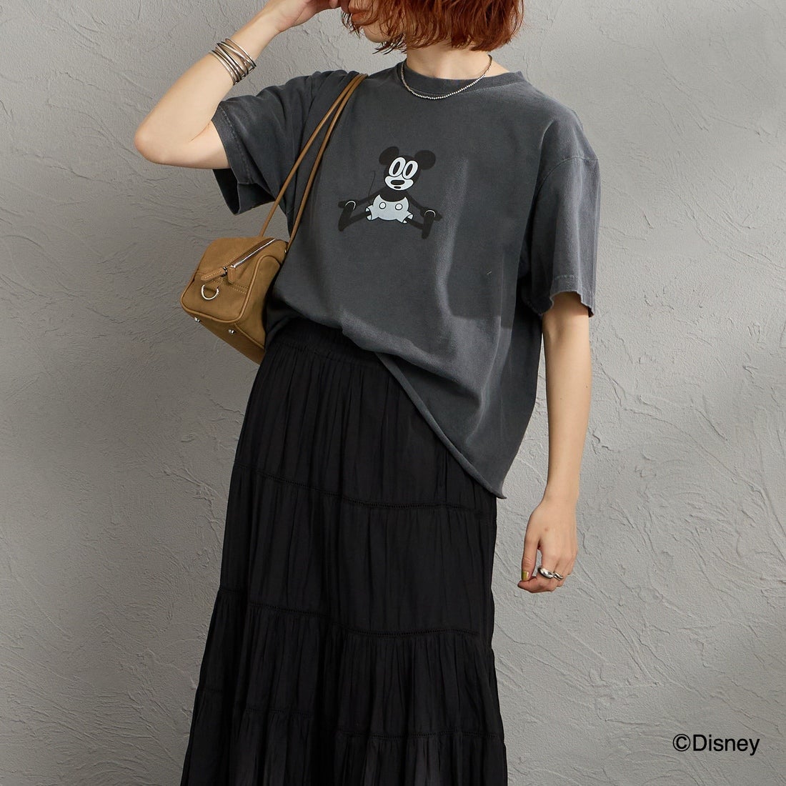 GOOD ROCK SPEED [グッドロックスピード] 別注 / MICKEY MOUSE / クロップド丈プリントTシャツ [INTN-078-JF] CHARCOAL &&モデル身長：158cm 着用サイズ：M&&