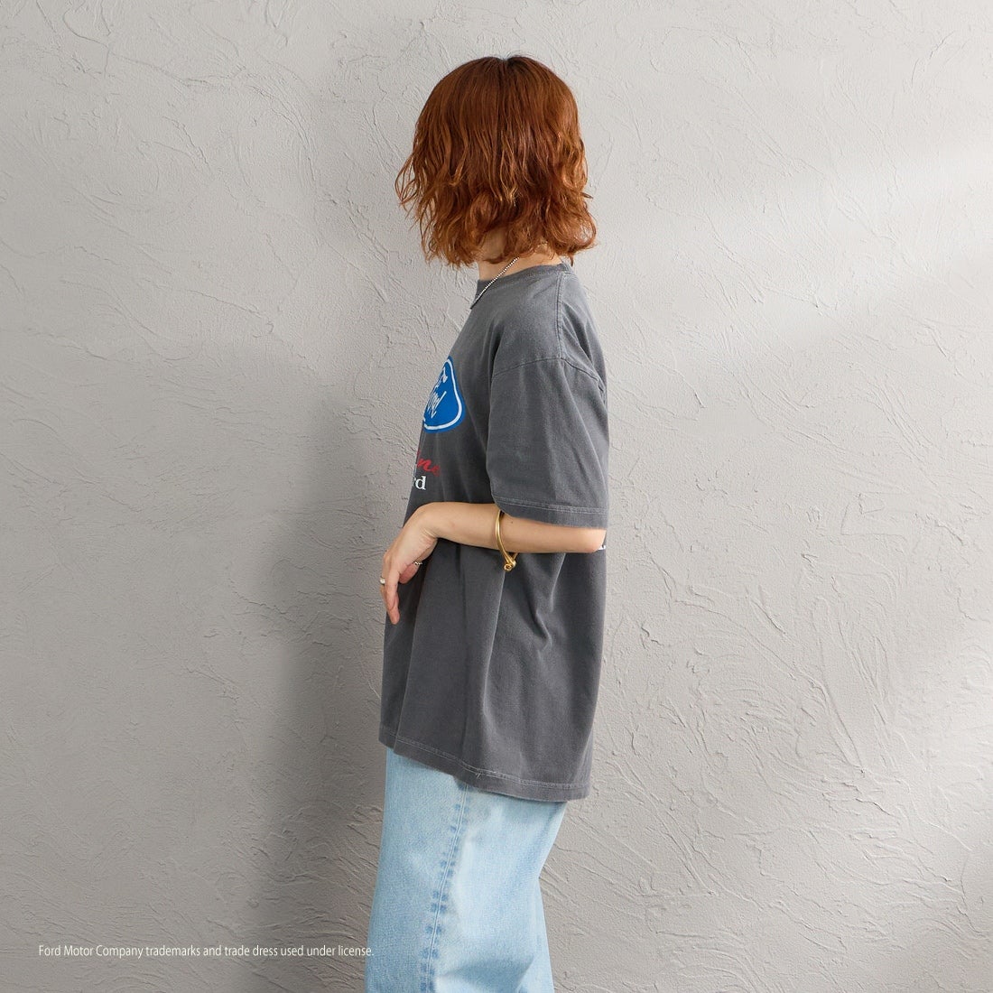 GOOD ROCK SPEED [グッドロックスピード] 別注 FORD ロゴプリントTシャツ [INTN-080-JF] CHARCOAL &&モデル身長：158cm 着用サイズ：M&&